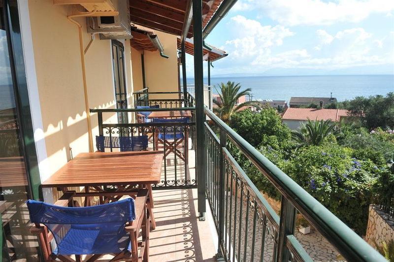 בניטסס Kerkyra Beach Hotel & Apartments מראה חיצוני תמונה