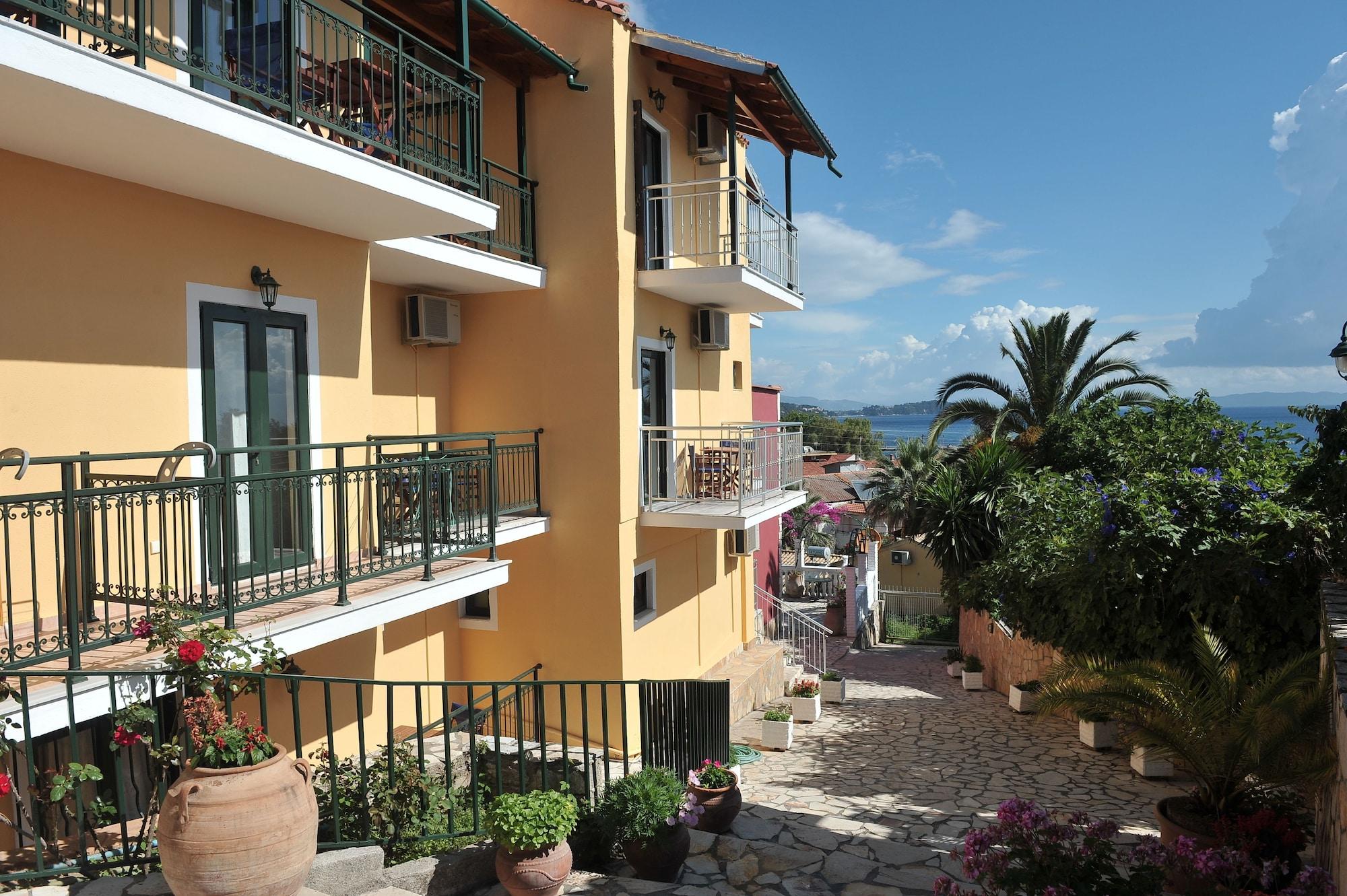 בניטסס Kerkyra Beach Hotel & Apartments מראה חיצוני תמונה
