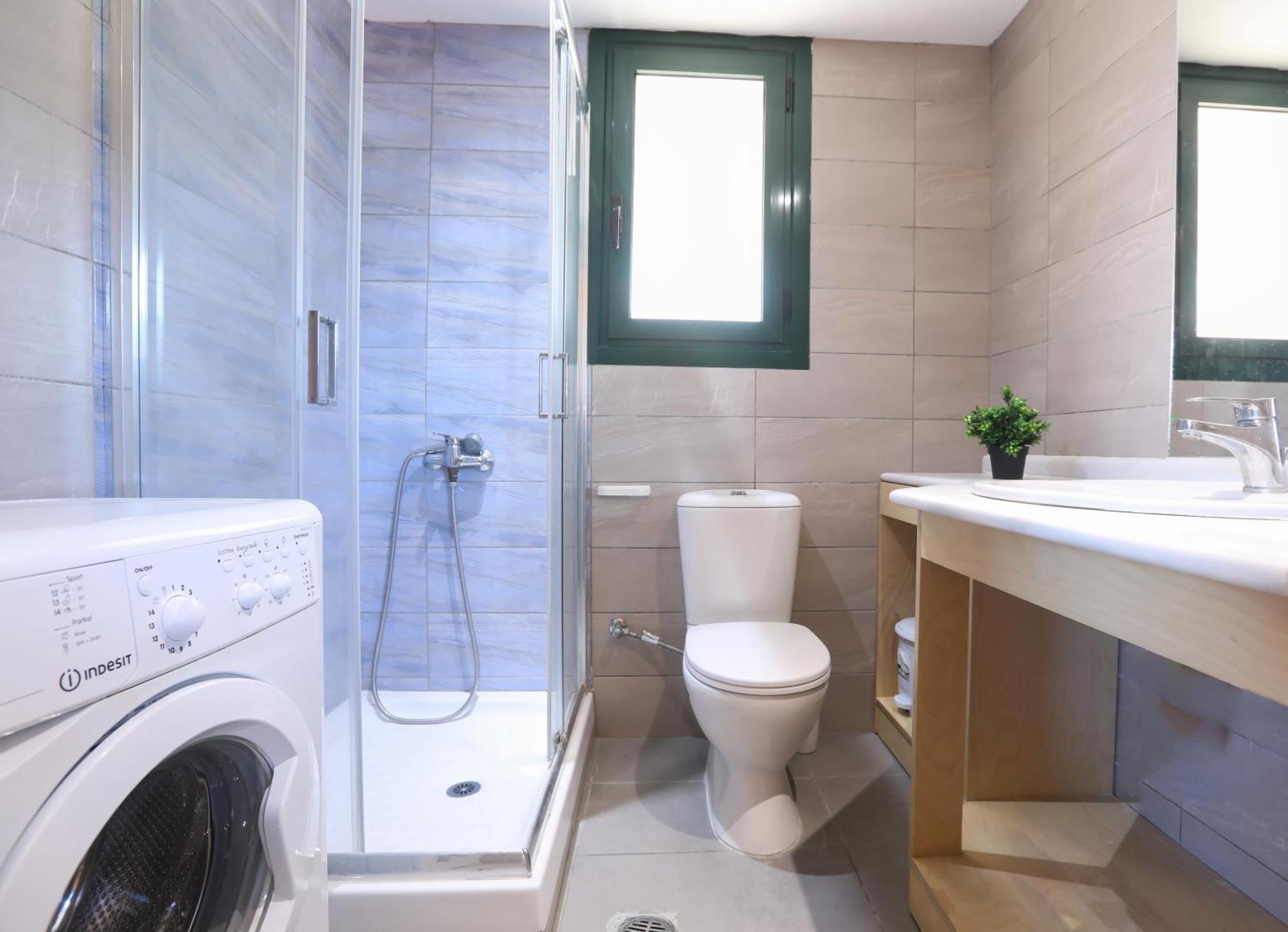 בניטסס Kerkyra Beach Hotel & Apartments מראה חיצוני תמונה