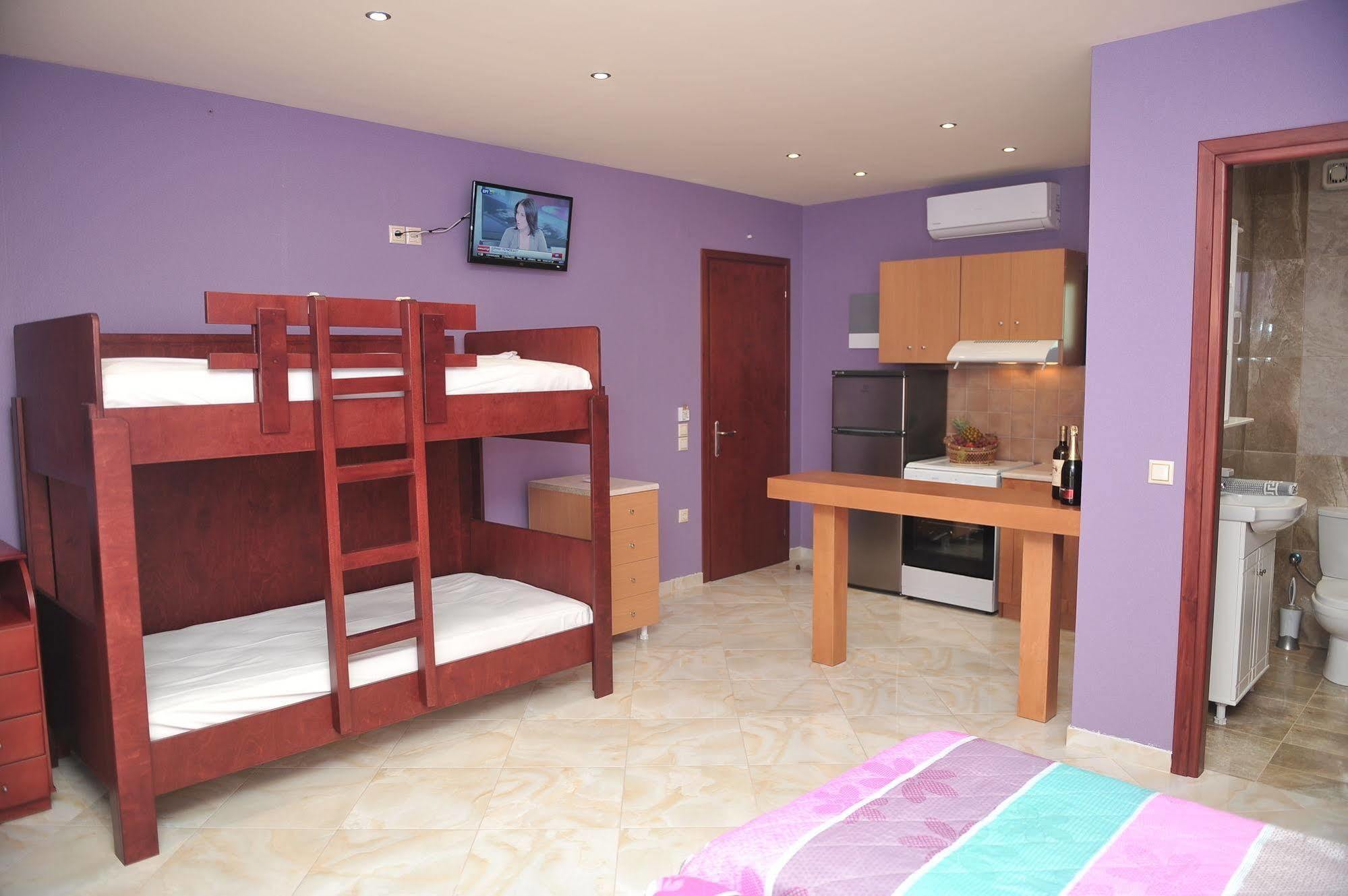 בניטסס Kerkyra Beach Hotel & Apartments מראה חיצוני תמונה